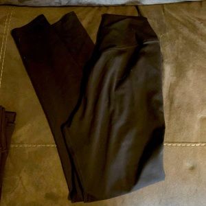 Balance Athletica Ascend Leggings